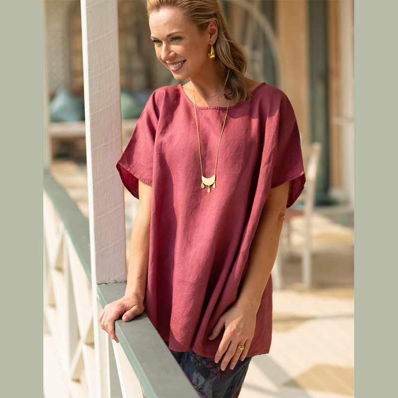 Maggie Linen top - Cranberry Maggie Linen top - Cranberry